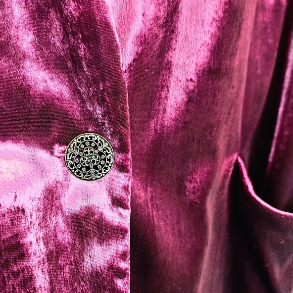 Chico’s Velvet Blazer Size M Wine Plum Burgundy Floral Lining Holiday Party - Picture 10 of 16